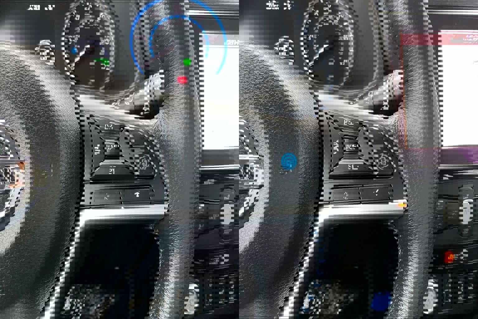 Used 2021 Nissan Leaf SL Plus image 23