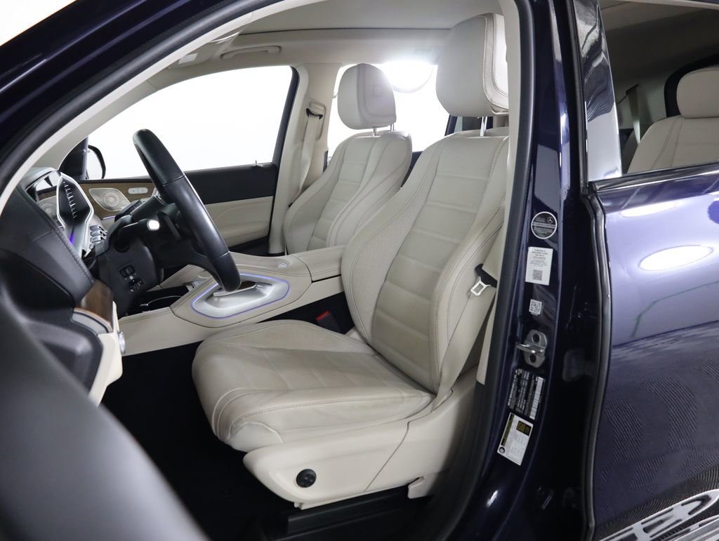 Certified 2022 Mercedes-Benz GLS 450 4MATIC image 32