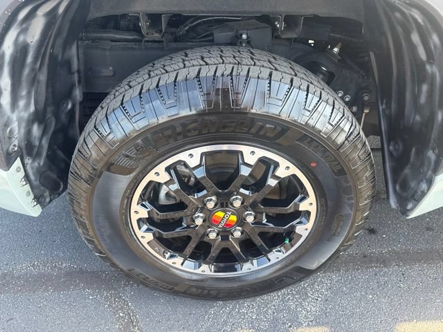 Used 2024 Toyota Tundra SR5 w/ SR5 Convenience Package RWD image 15