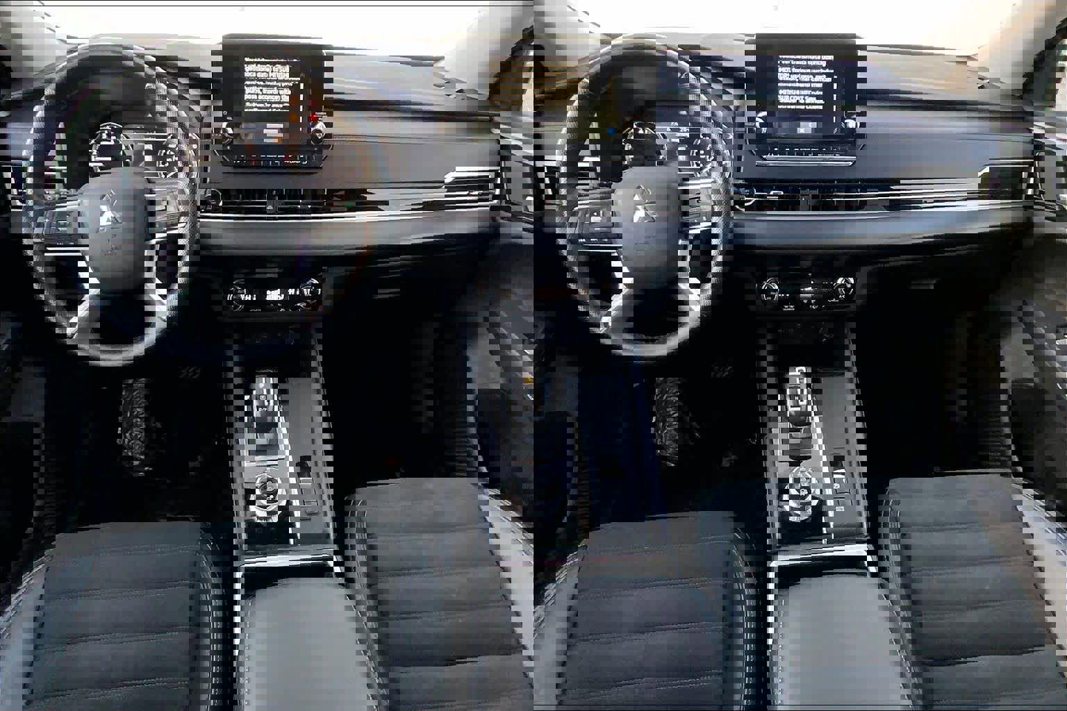 Used 2024 Mitsubishi Outlander SE image 15