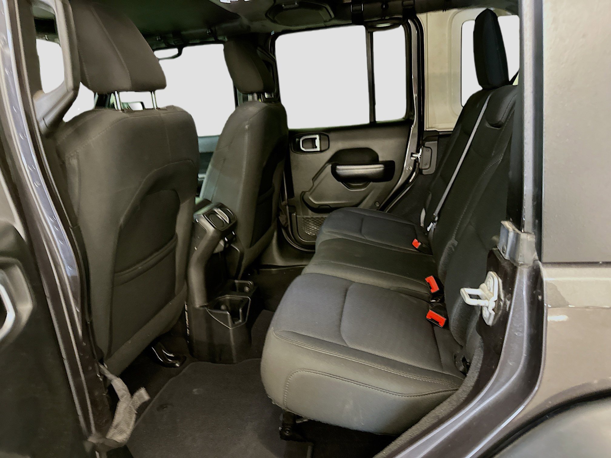 Used 2019 Jeep Wrangler Unlimited Sport S image 30