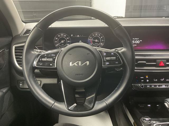 Used 2024 Kia Seltos X-Line AWD/4WD image 16