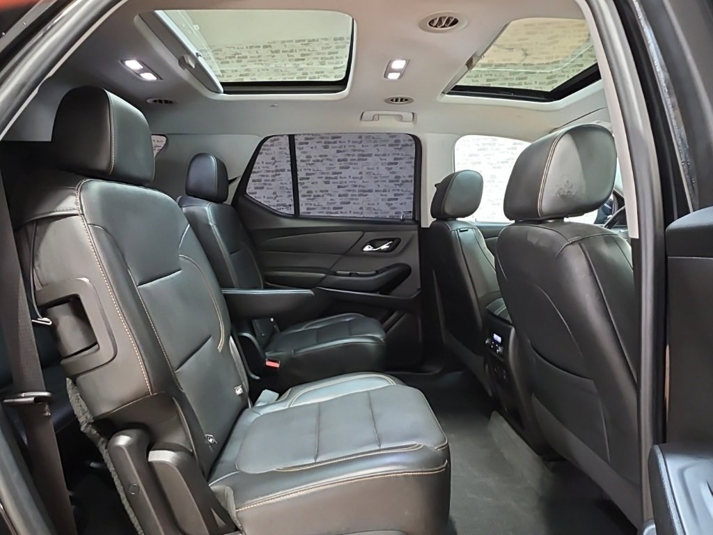 Used 2020 Chevrolet Traverse Premier w/ Redline Edition image 11