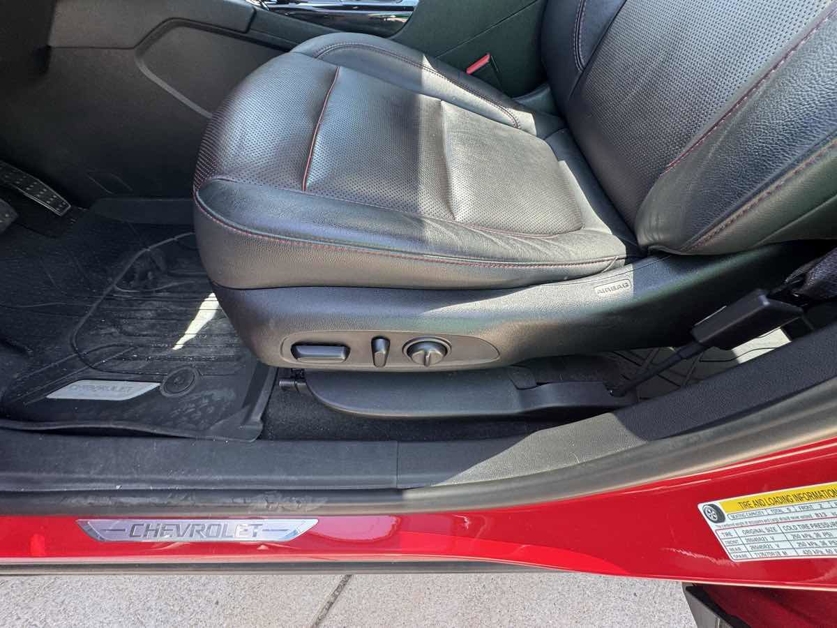 Used 2019 Chevrolet Blazer RS image 15