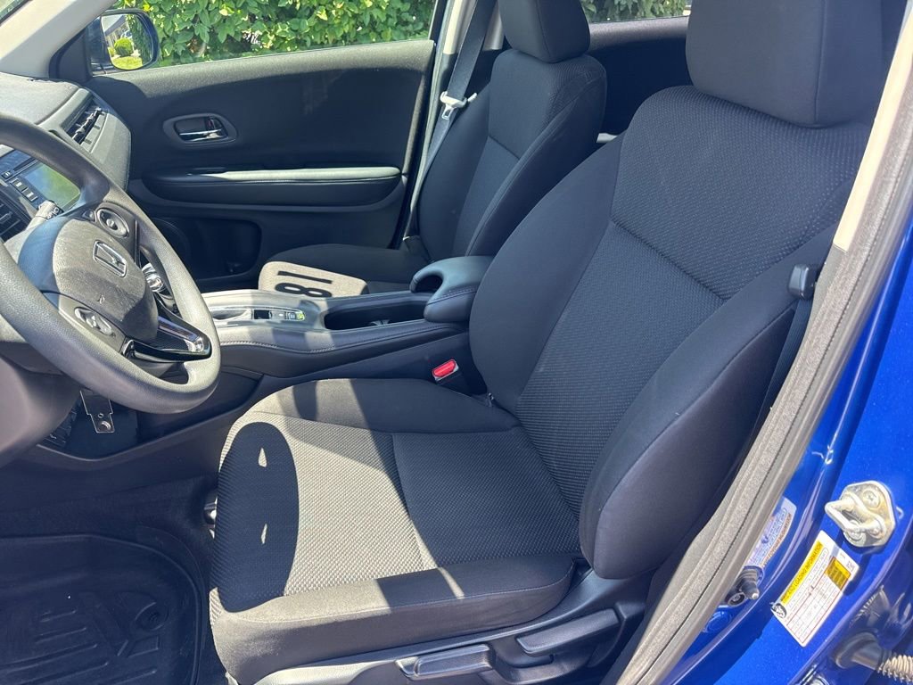 Used 2018 Honda HR-V LX image 8