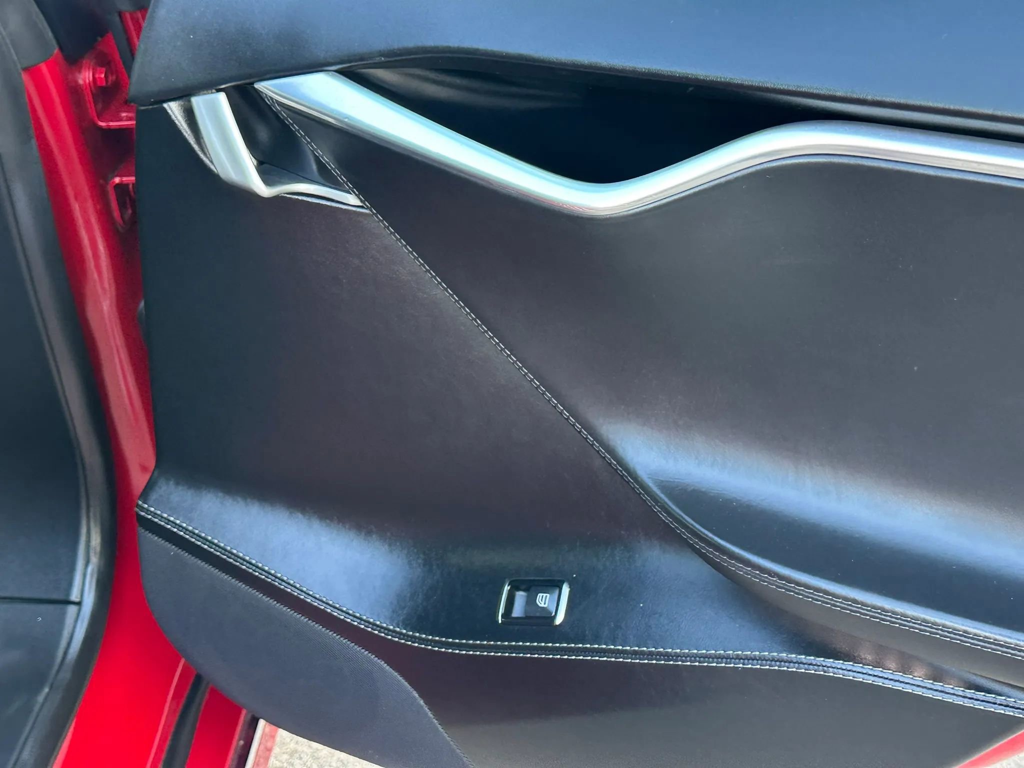 Used 2017 Tesla Model S 75D AWD/4WD image 23