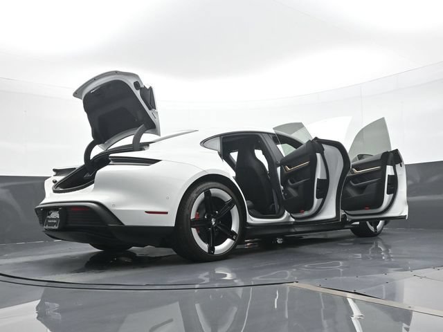 Certified 2025 Porsche Taycan 4S AWD/4WD image 27