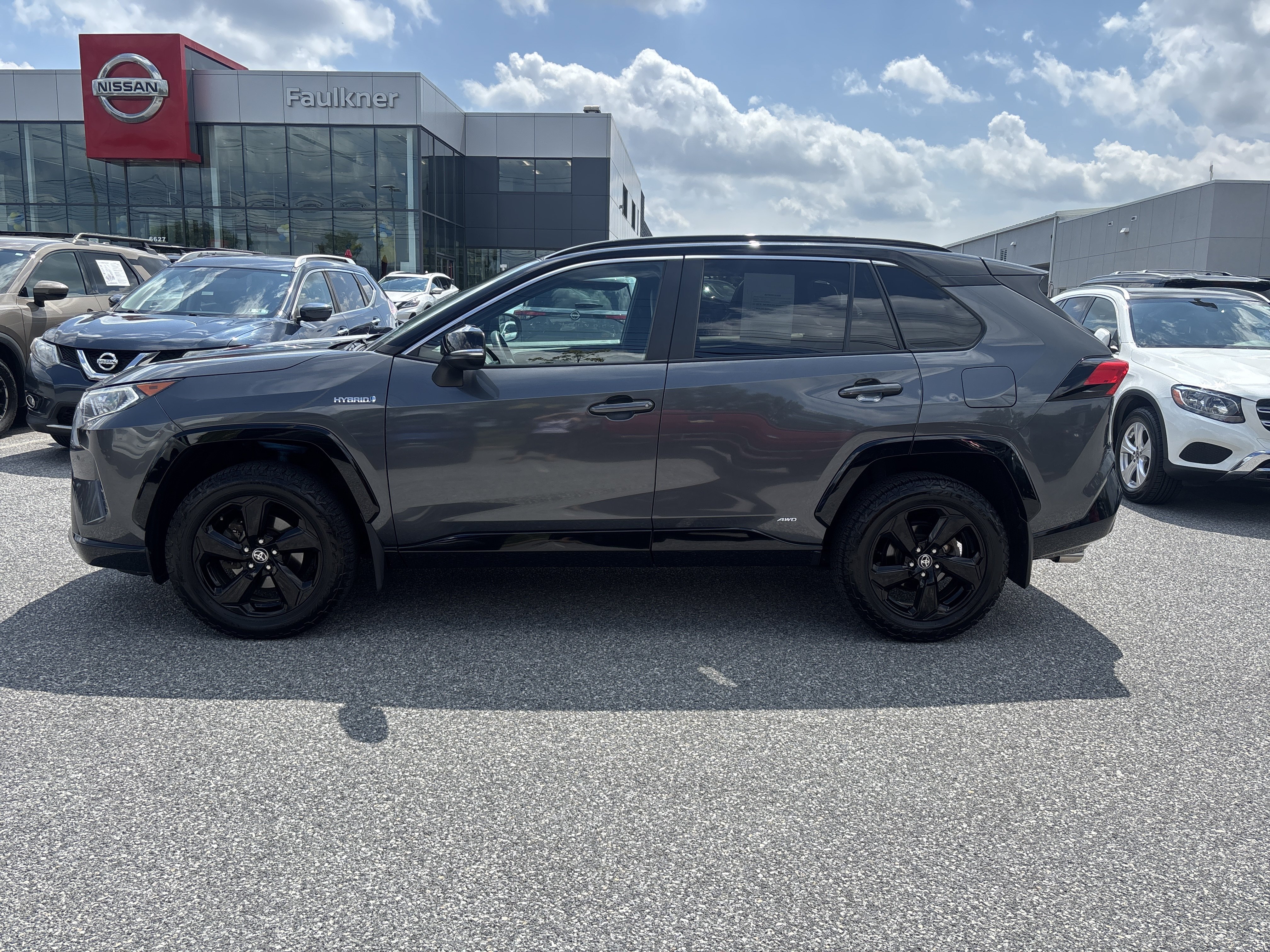 Used 2021 Toyota RAV4 XSE AWD/4WD image 19