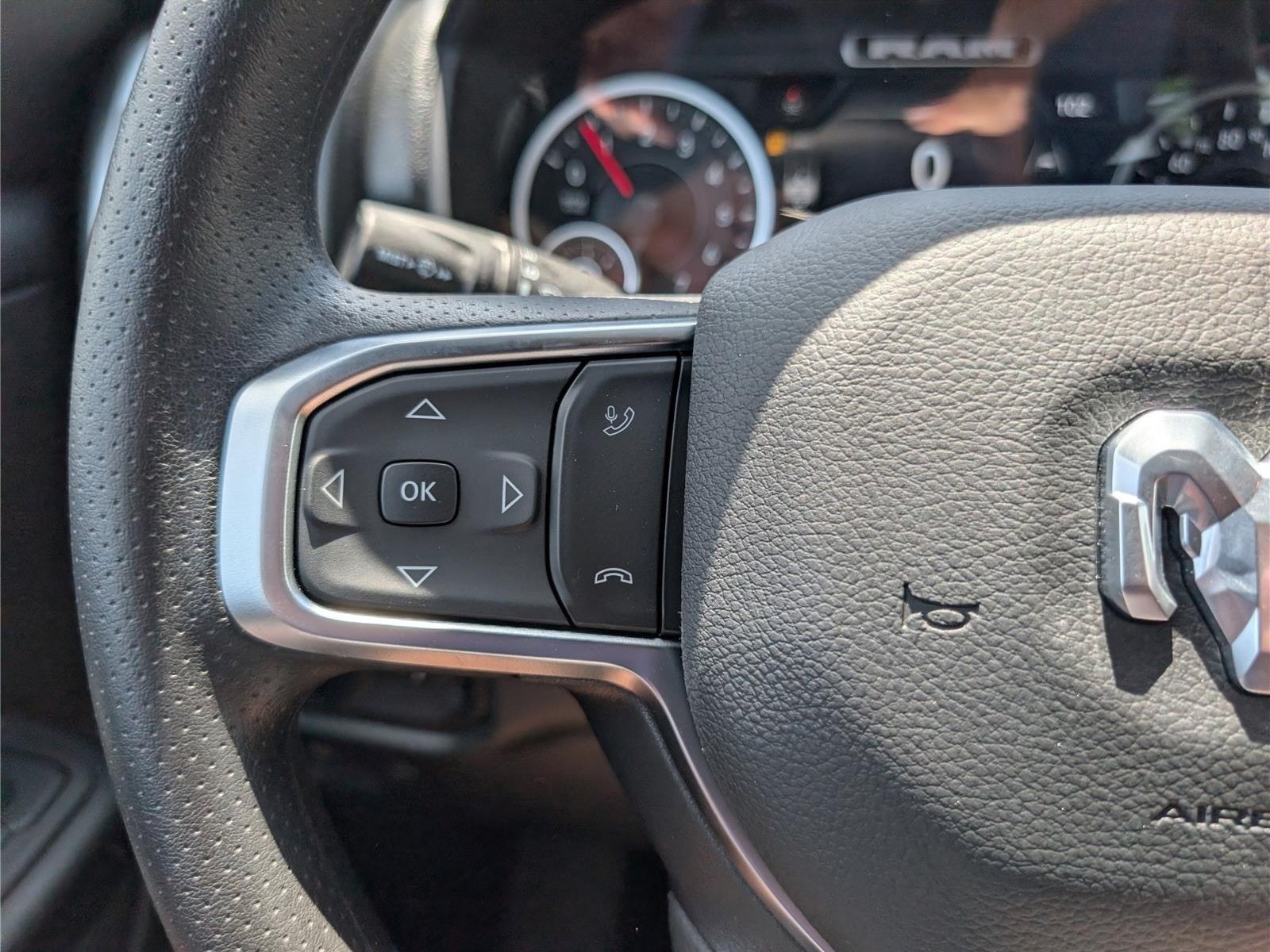 New 2026 RAM 1500 Express AWD/4WD image 17