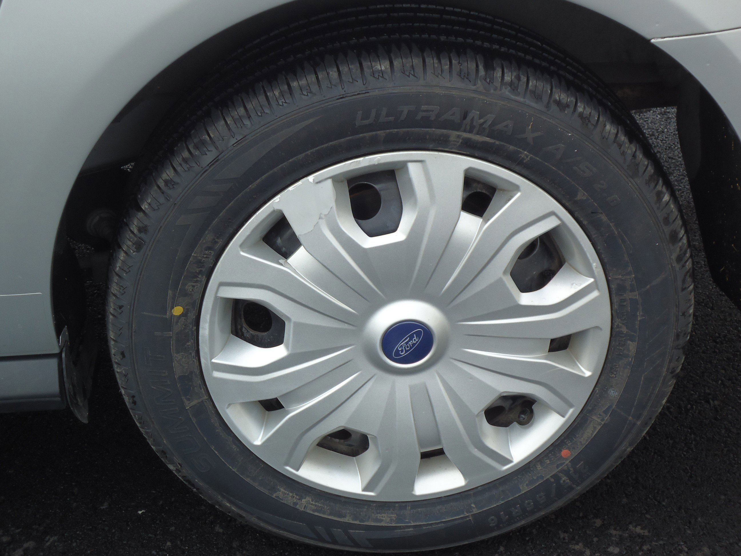 Used 2019 Ford Transit Connect XLT image 9