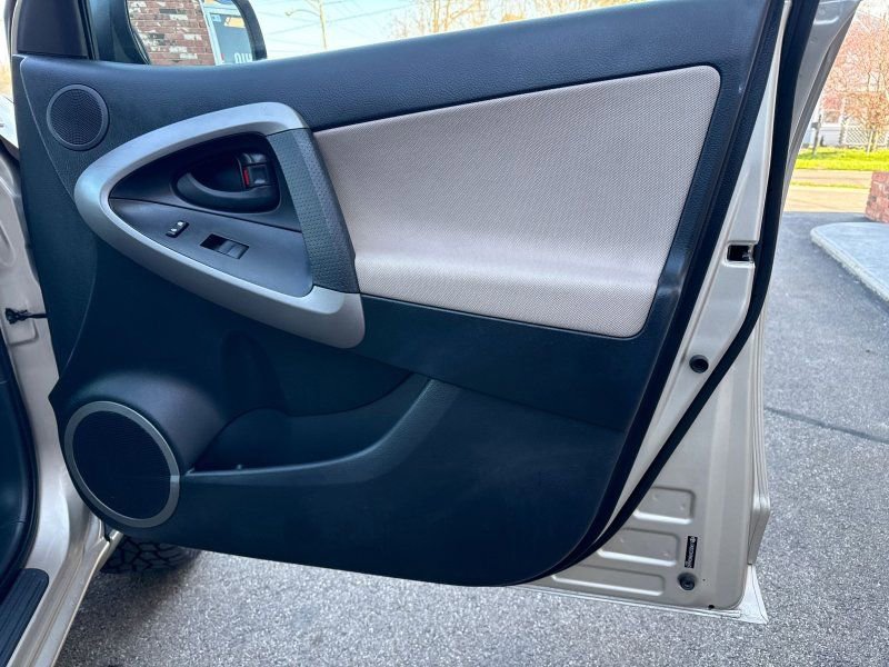 Used 2008 Toyota RAV4 2WD image 15