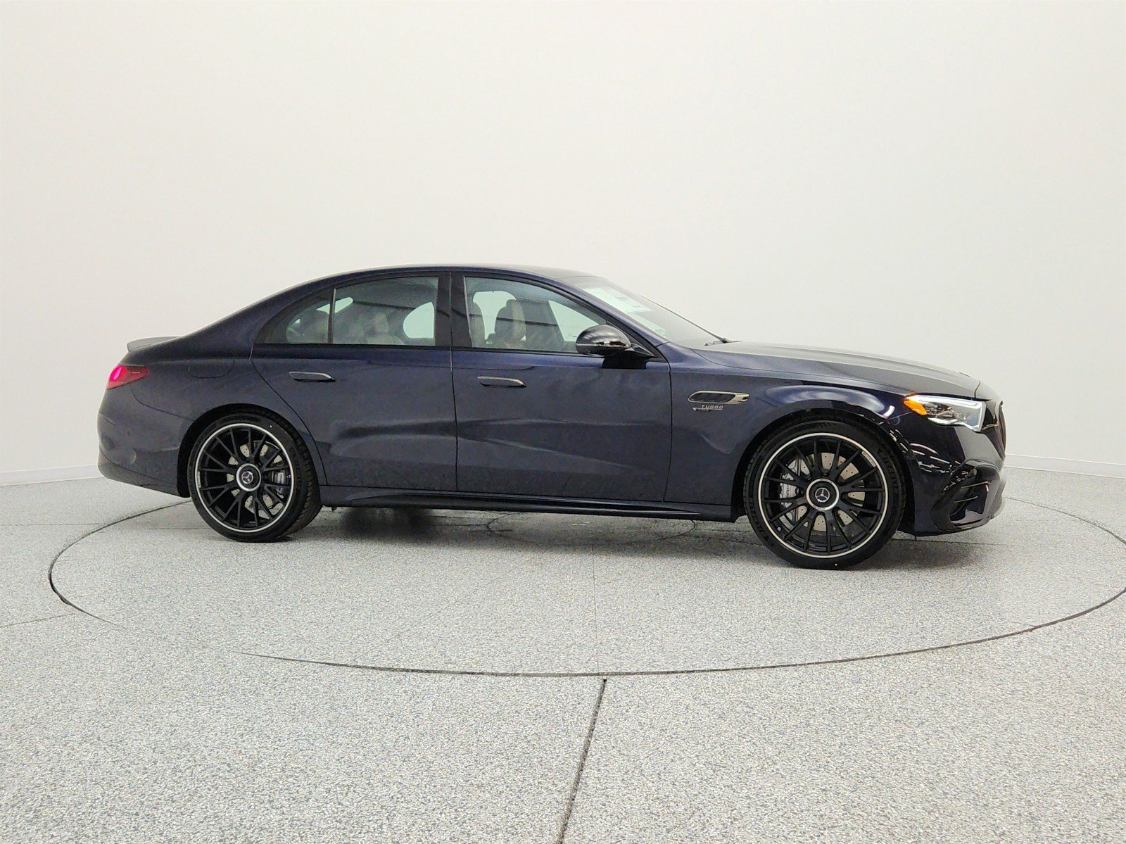 New 2026 Mercedes-Benz E 53 AMG e 4MATIC Sedan image 4