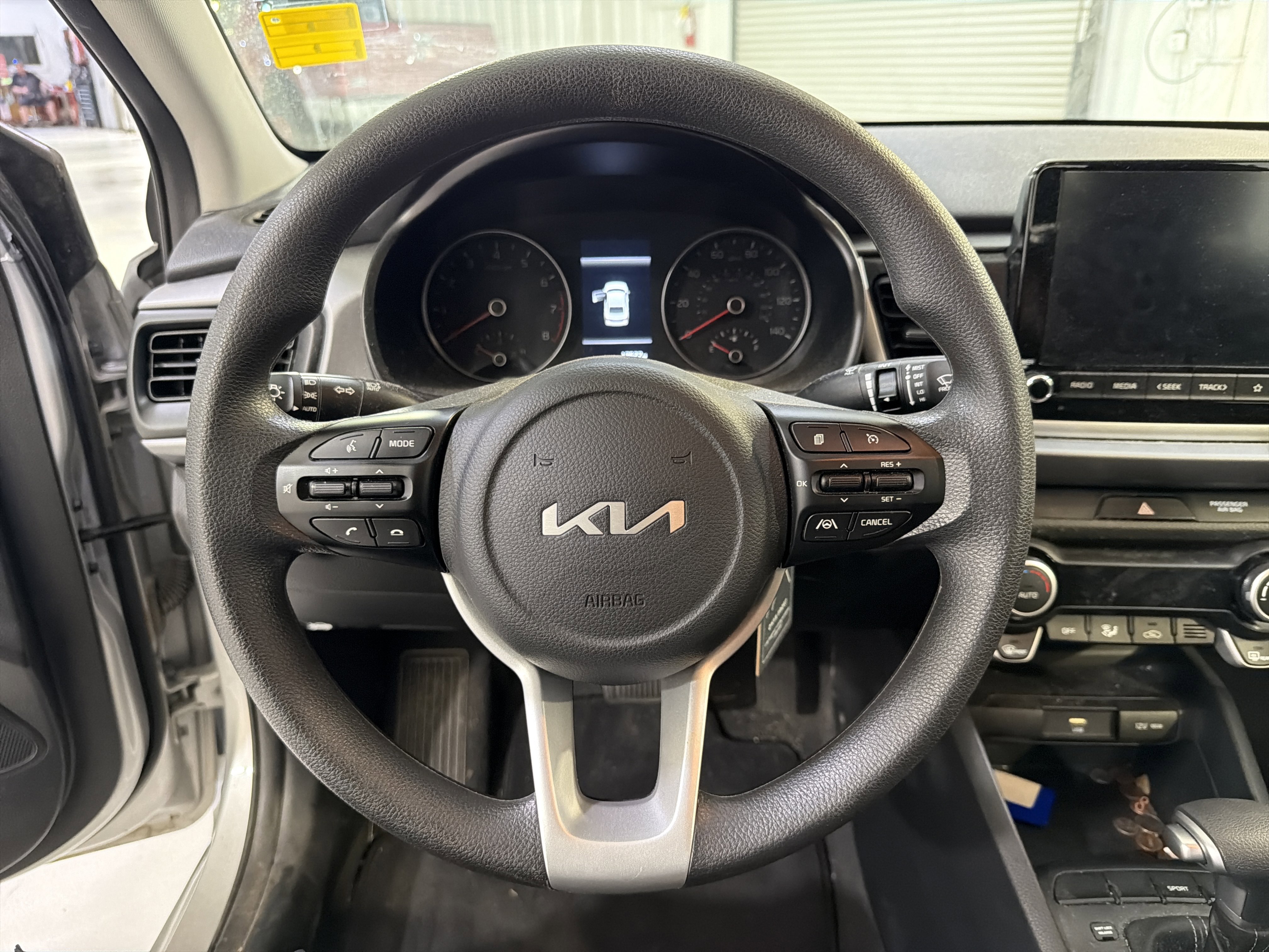 Used 2023 Kia Rio S w/ Technology Package FWD image 17