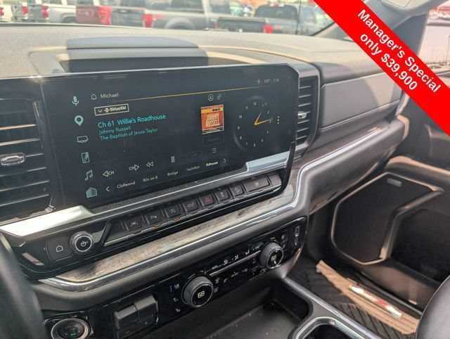 Used 2024 Chevrolet Silverado 1500 LTZ AWD/4WD image 23