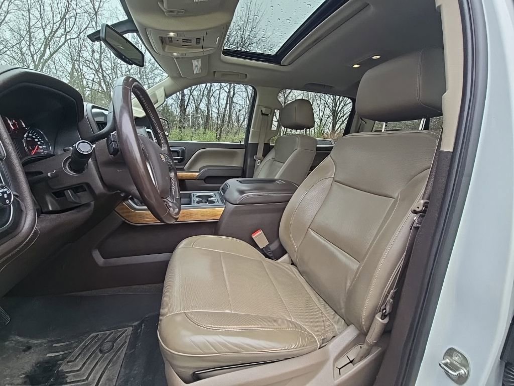 Used 2016 Chevrolet Silverado 1500 LTZ w/ Sport Package image 15