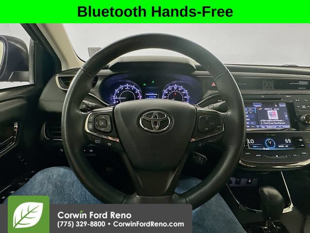 Used 2016 Toyota Avalon Limited w/ Toyota Safety Sense Package FWD image 11