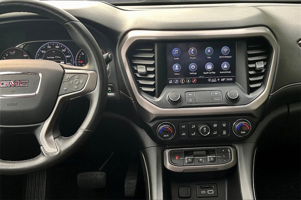 Used 2021 GMC Acadia AT4 w/ Technology Package image 9
