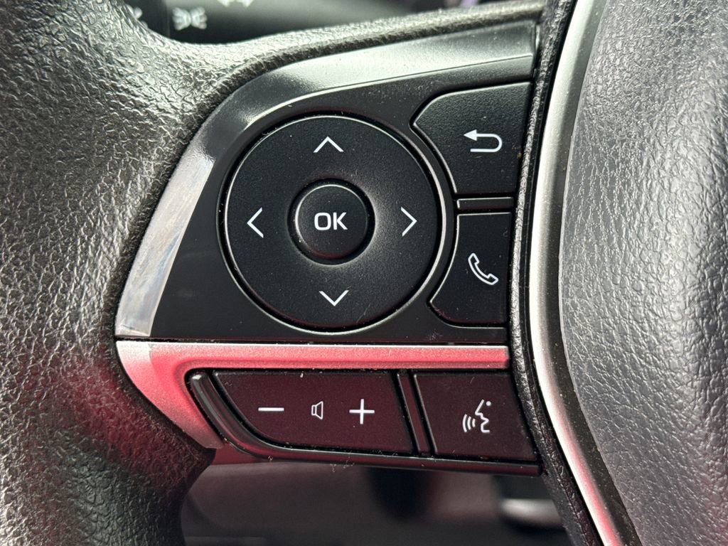 Used 2023 Toyota Camry LE image 24