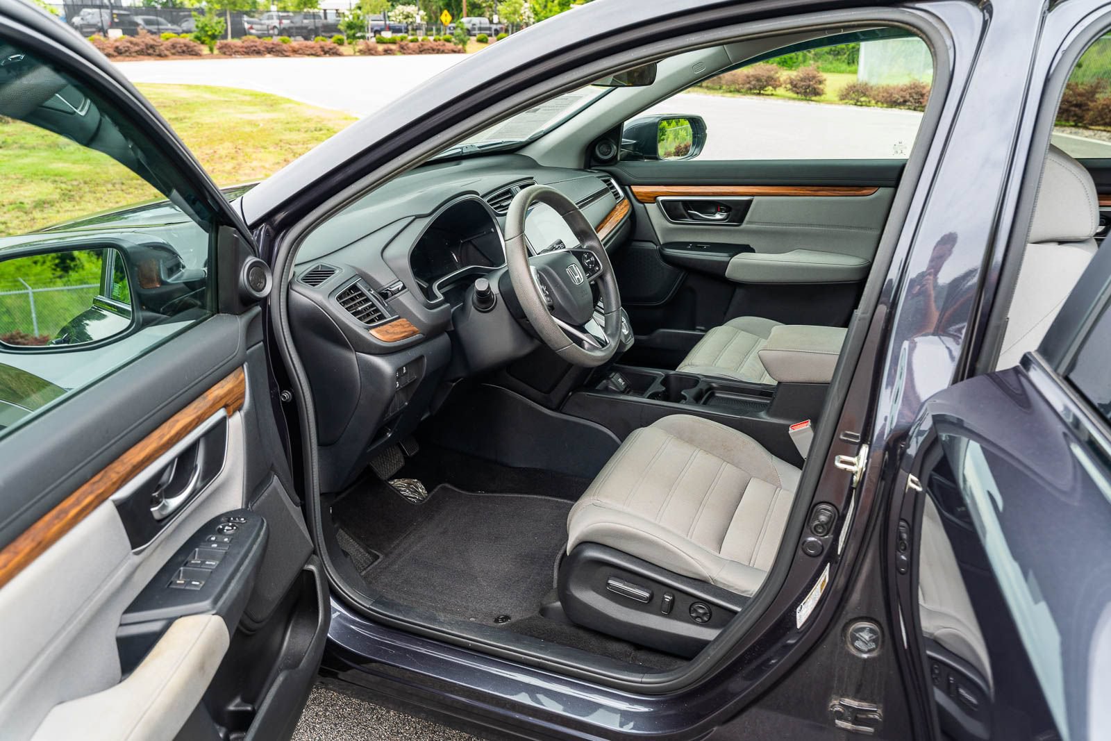 Used 2019 Honda CR-V EX image 19