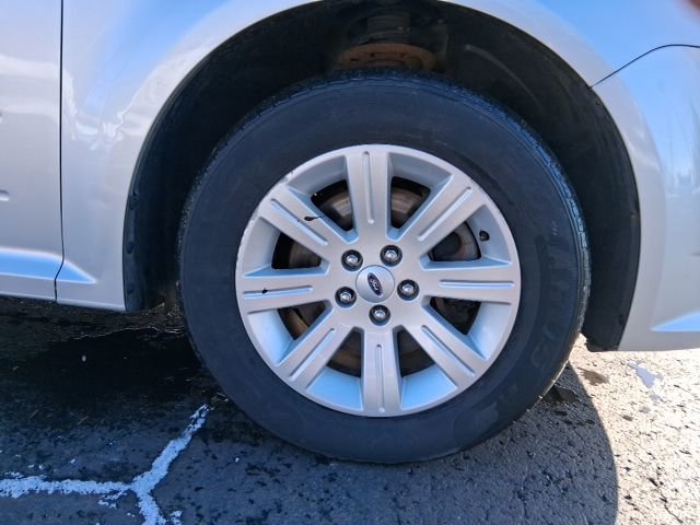 Used 2009 Ford Flex SE image 8