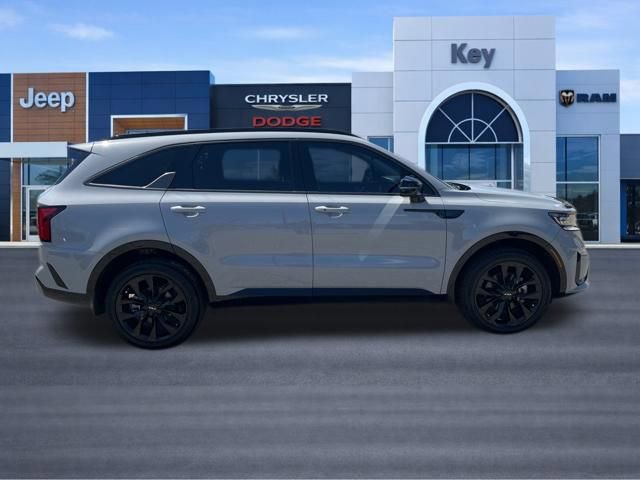 Used 2023 Kia Sorento SX AWD/4WD image 7