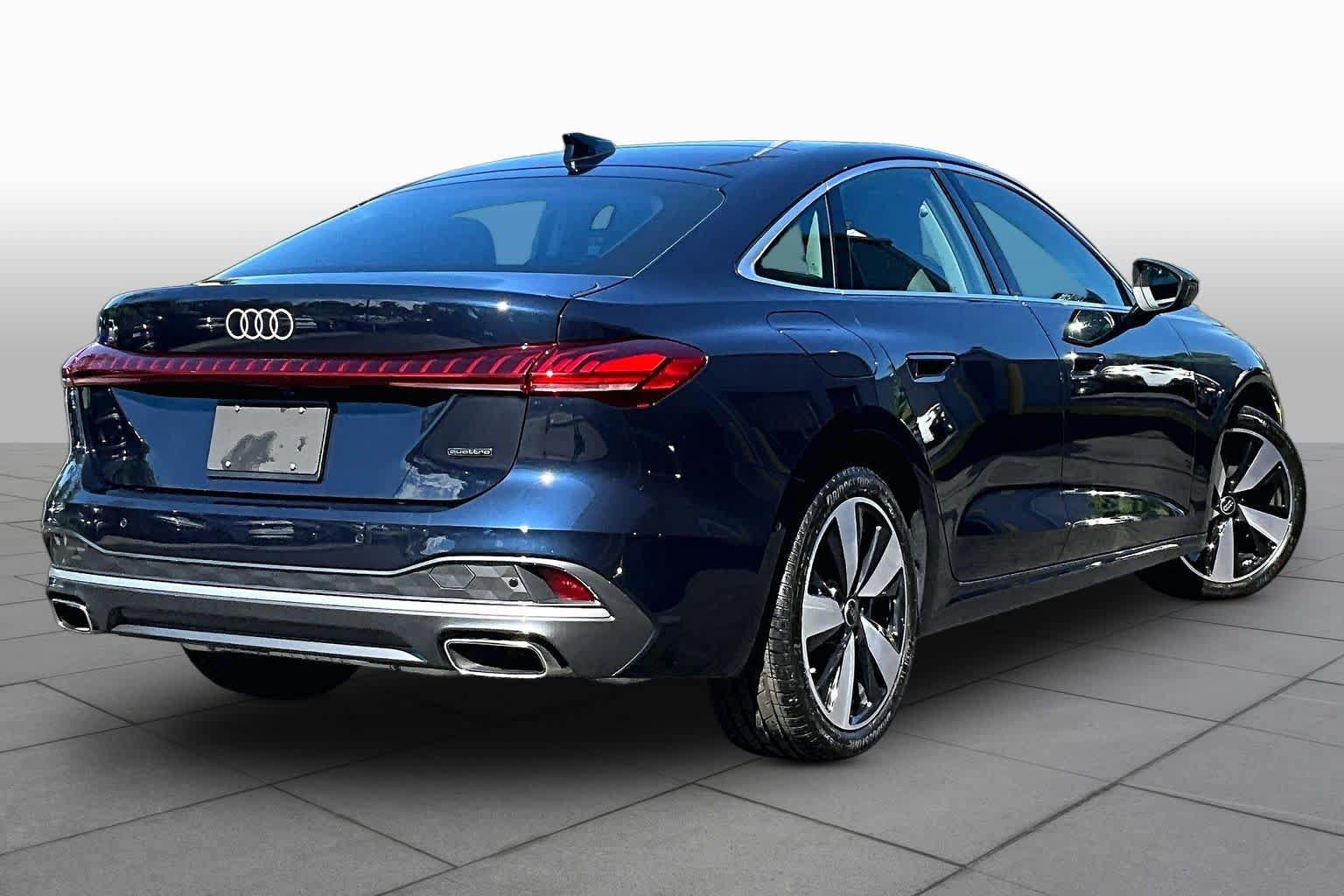 Used 2025 Audi A5 2.0T Premium Plus AWD/4WD image 13