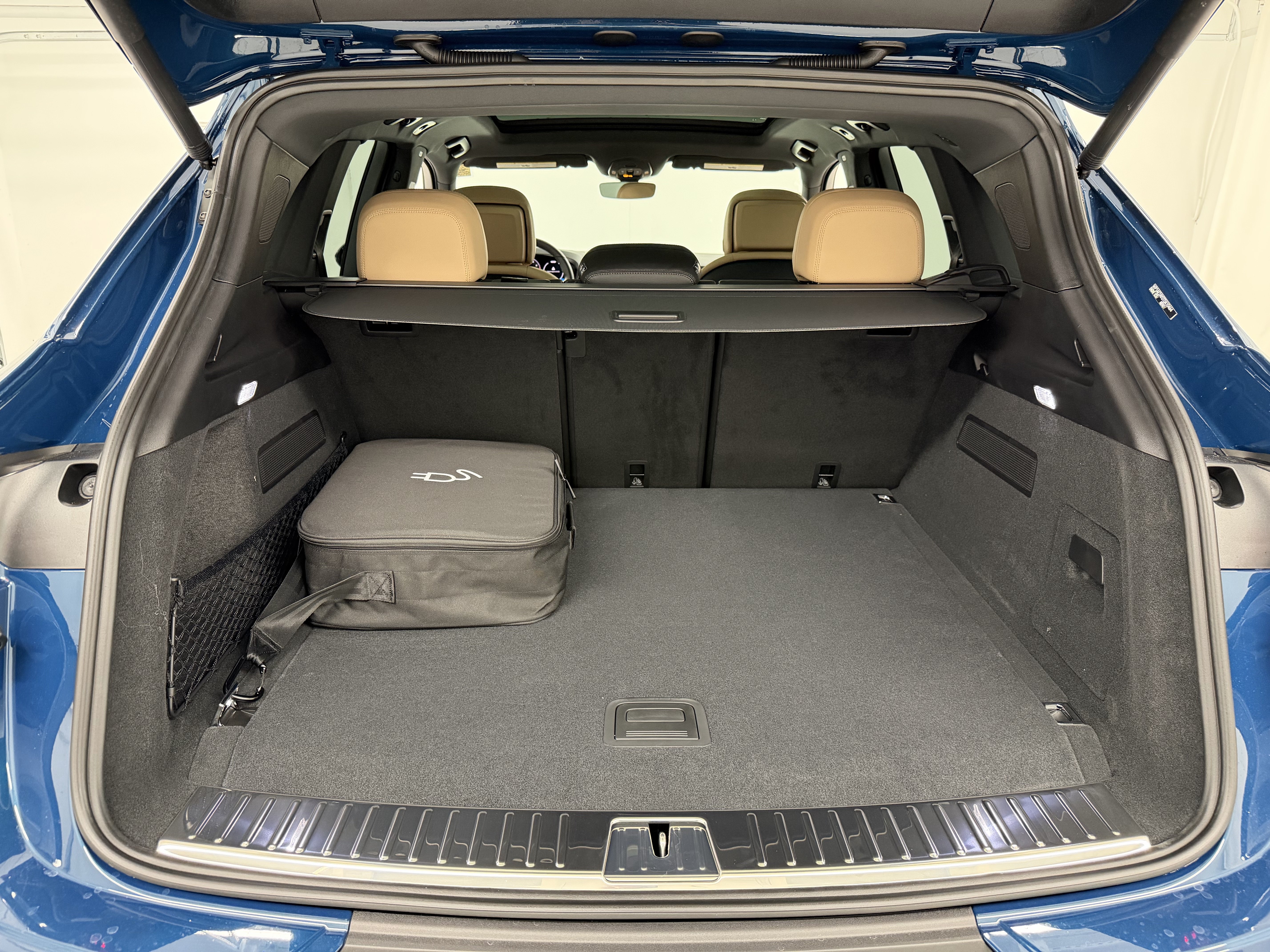 New 2026 Porsche Cayenne E-Hybrid AWD/4WD image 60