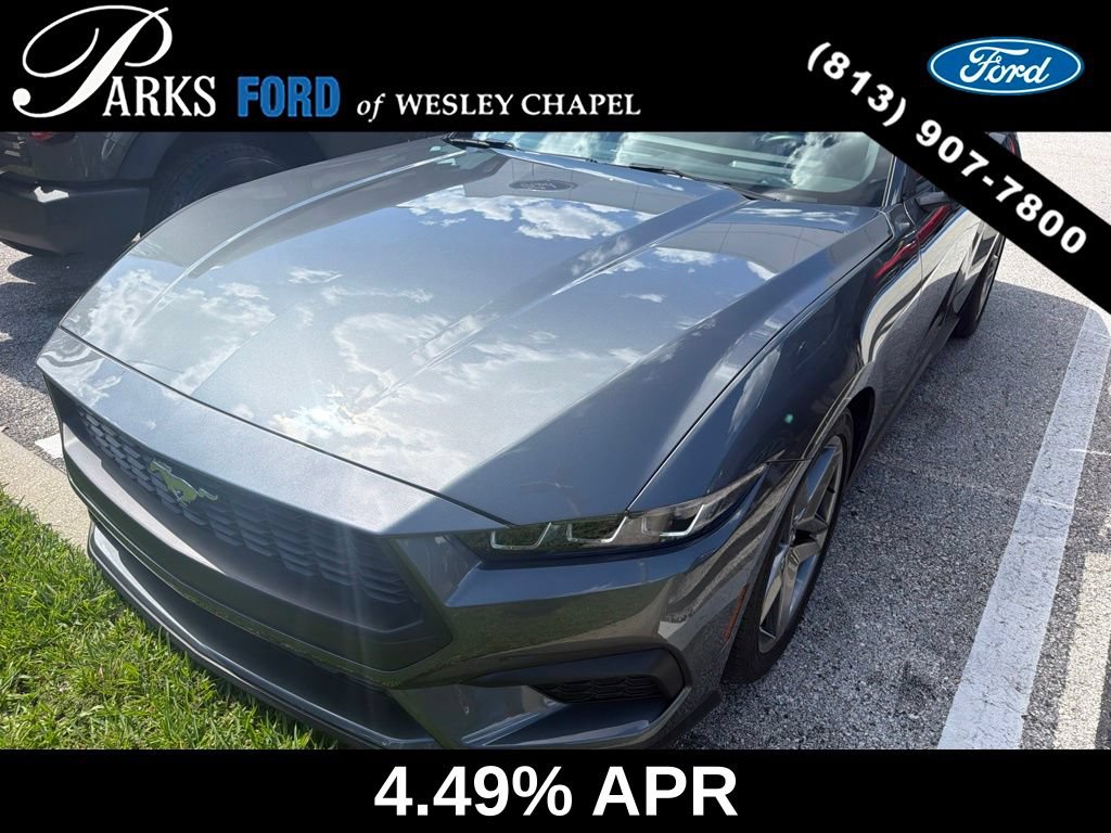 Used 2025 Ford Mustang Premium RWD image 1