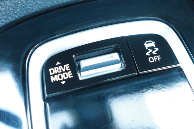 Used 2024 Toyota Corolla SE w/ SE Premium Package image 19