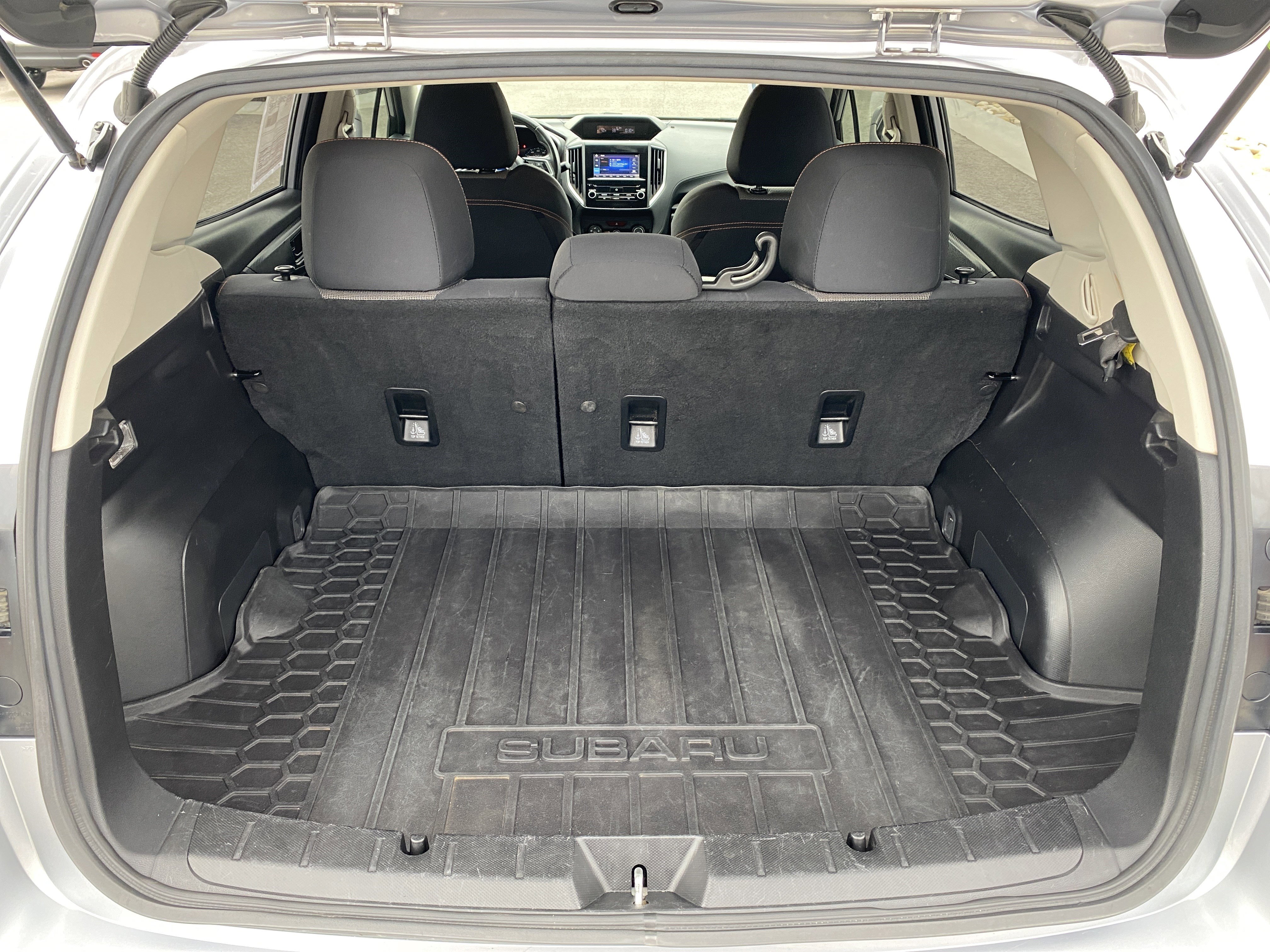 Used 2019 Subaru Crosstrek 2.0i Premium w/ Eyesight System image 32