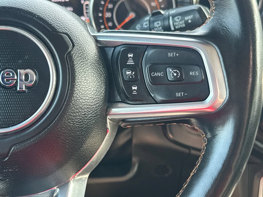 Used 2022 Jeep Wrangler Unlimited Sahara AWD/4WD image 20