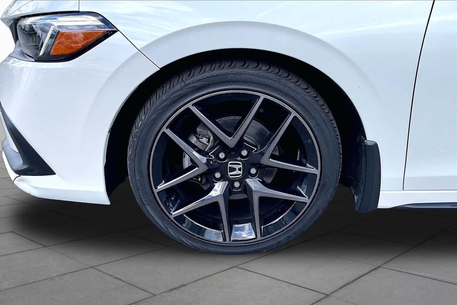 Used 2024 Honda Civic Sport Touring image 11