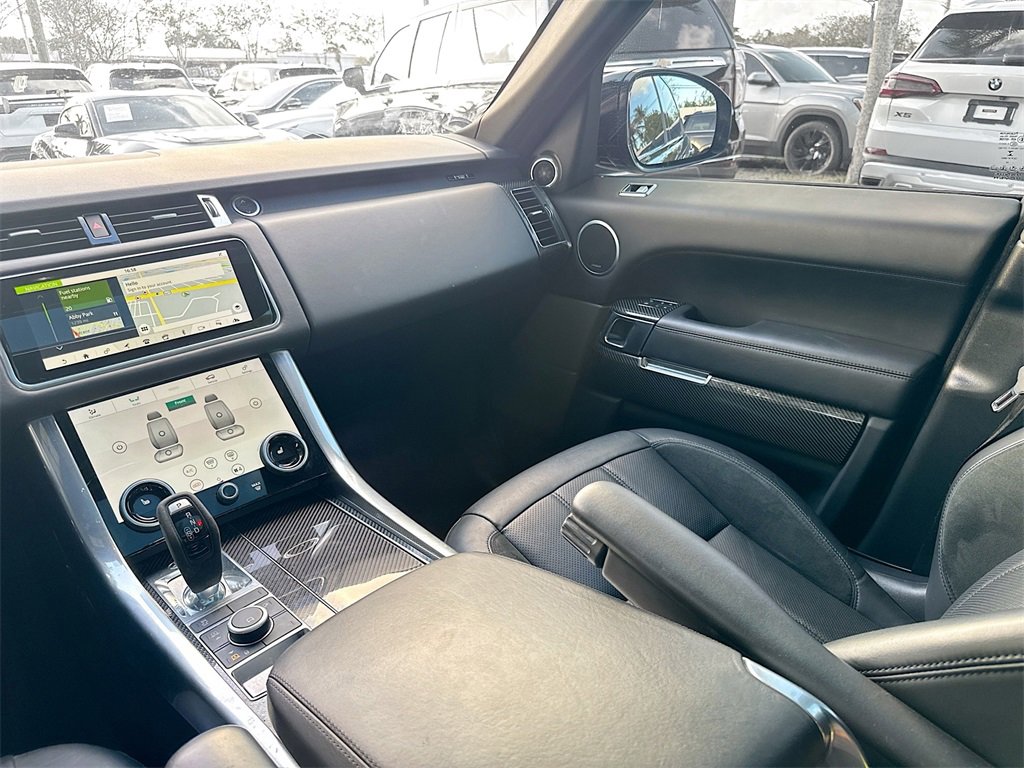 Used 2020 Land Rover Range Rover Sport HST image 26