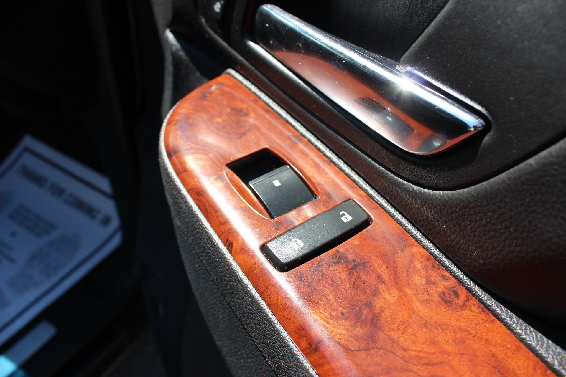 Used 2014 Chevrolet Tahoe LTZ AWD/4WD image 36