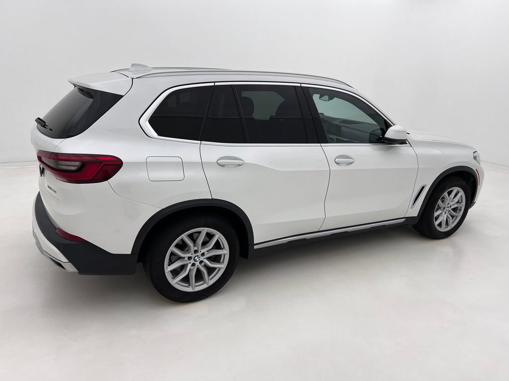 Used 2019 BMW X5 xDrive40i w/ Convenience Package AWD/4WD image 6