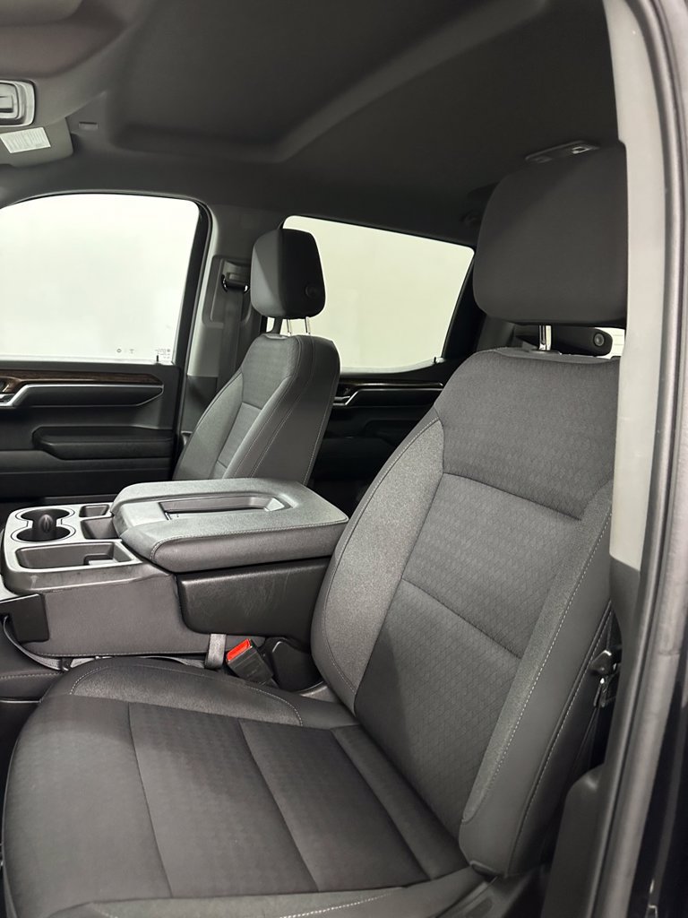 Used 2023 GMC Sierra 1500 Elevation AWD/4WD image 12