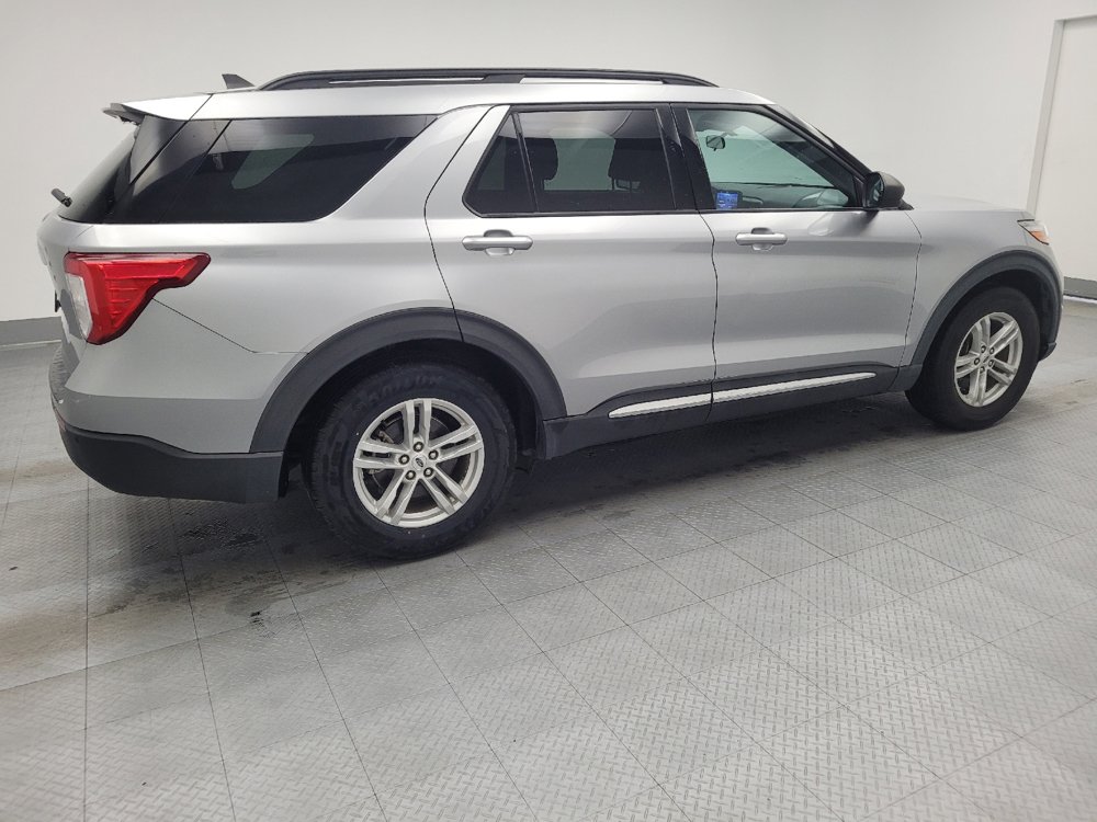 Used 2021 Ford Explorer XLT image 10