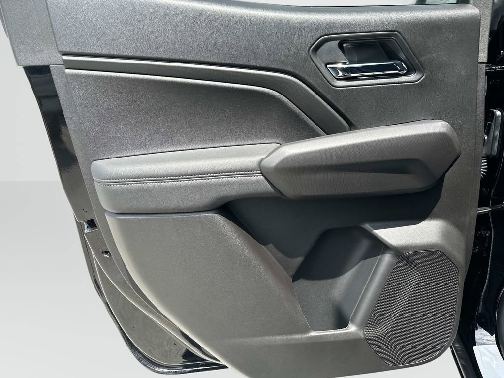 New 2025 GMC Canyon Elevation w/ Convenience Package image 10