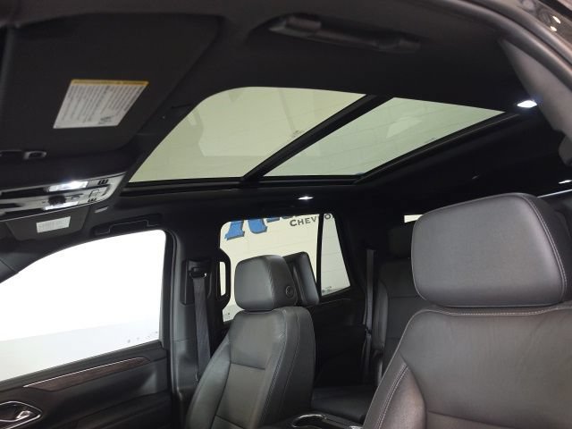 Used 2021 Chevrolet Tahoe Z71 w/ Rear Media and Nav Package AWD/4WD image 10