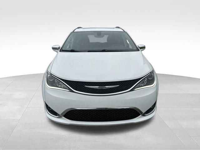 Used 2020 Chrysler Pacifica Limited FWD image 8
