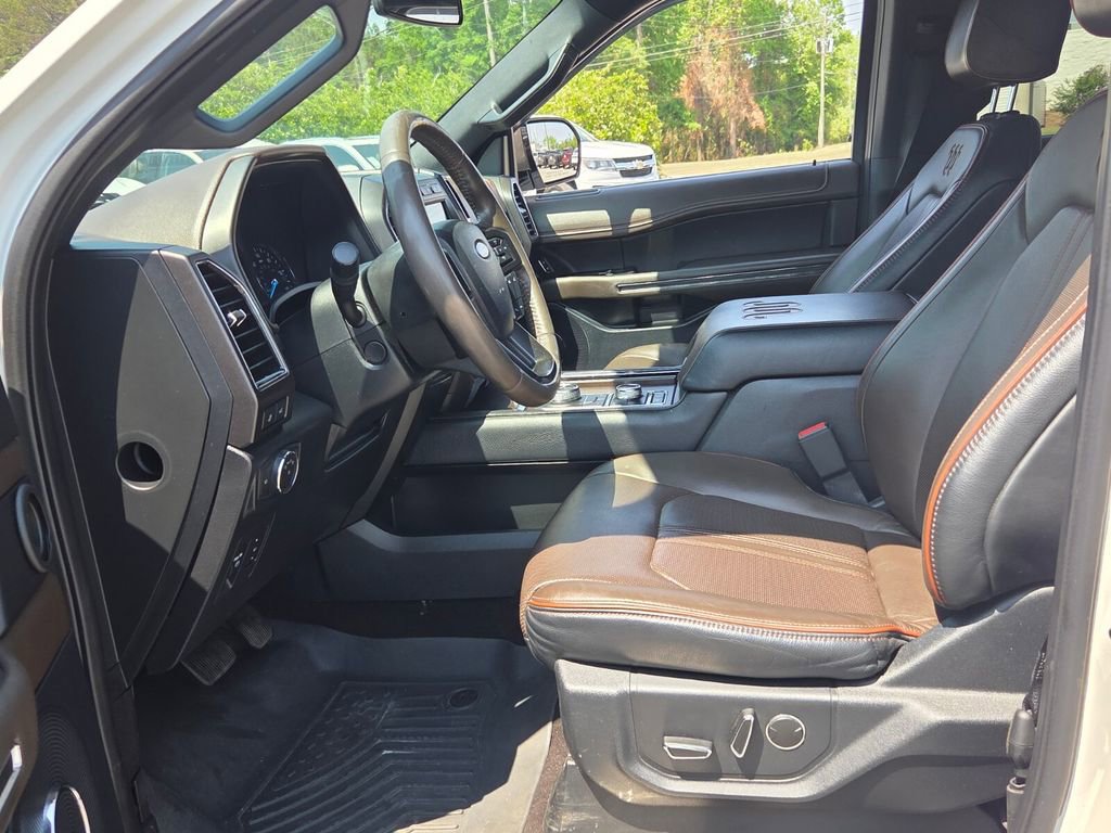 Used 2020 Ford Expedition King Ranch w/ Cargo Package AWD/4WD image 3