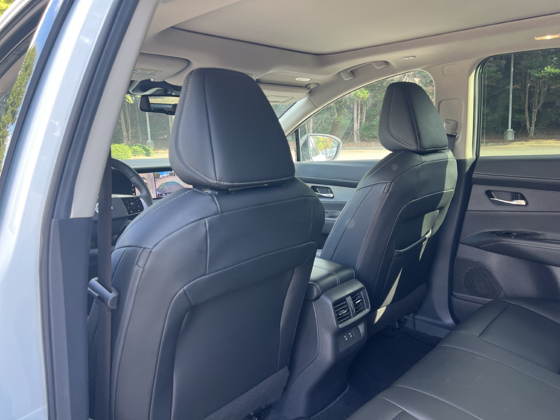 Used 2025 Nissan Murano SL AWD/4WD image 19