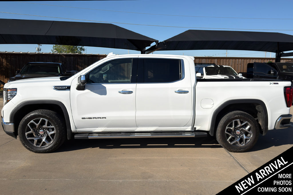 Used 2024 GMC Sierra 1500 SLT w/ SLT Premium Plus Package AWD/4WD image 8