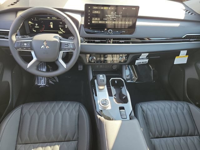 New 2026 Mitsubishi Outlander SEL FWD image 17