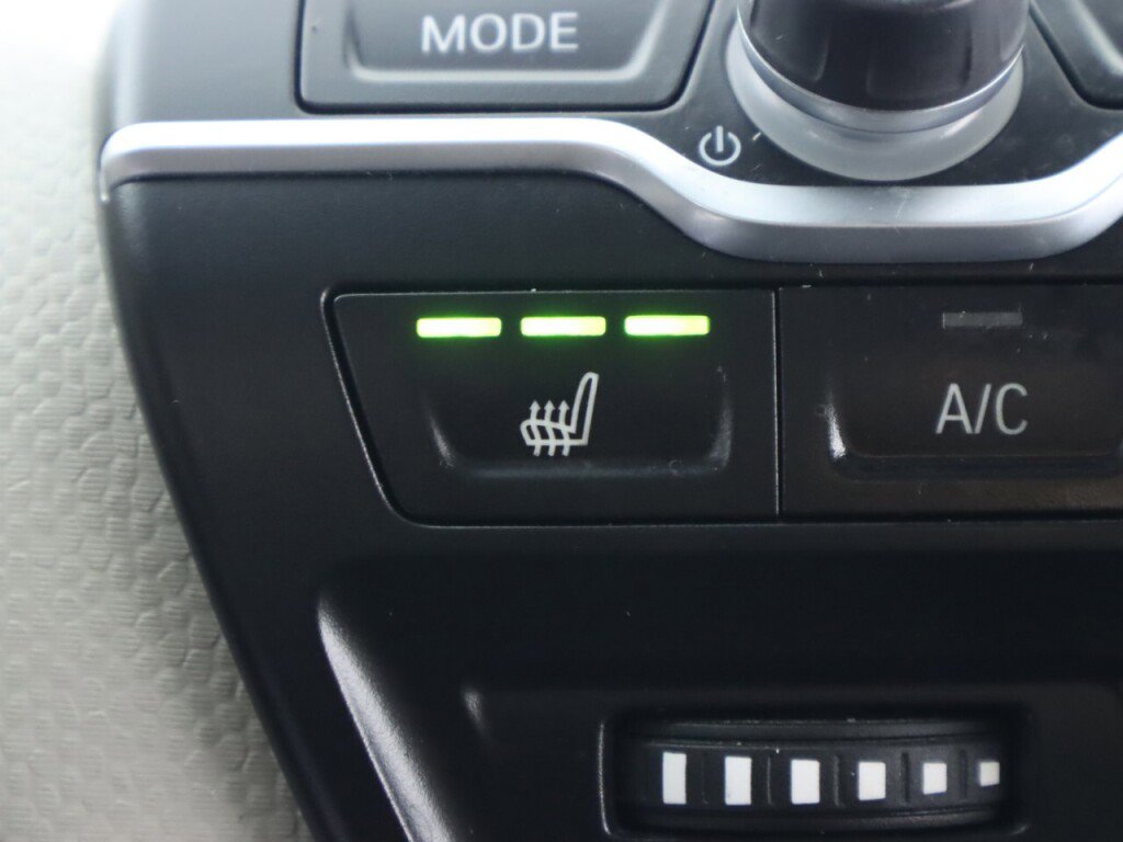 Used 2015 BMW i3 w/ Range Extender image 23