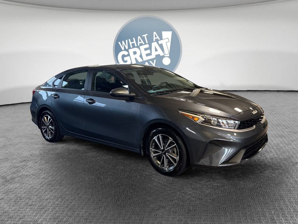 Certified 2024 Kia Forte LXS FWD image 1