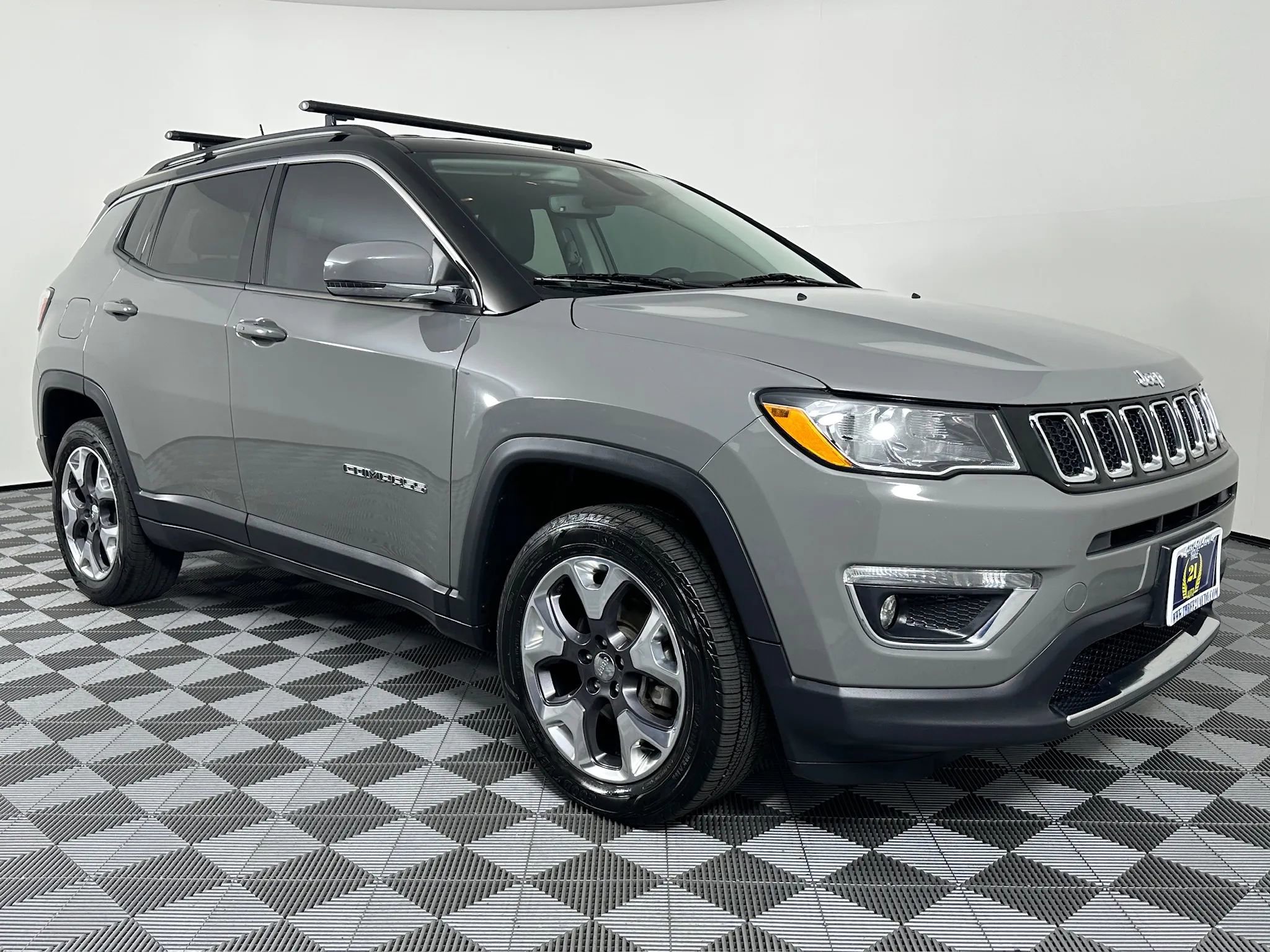Used 2020 Jeep Compass Limited AWD/4WD image 25