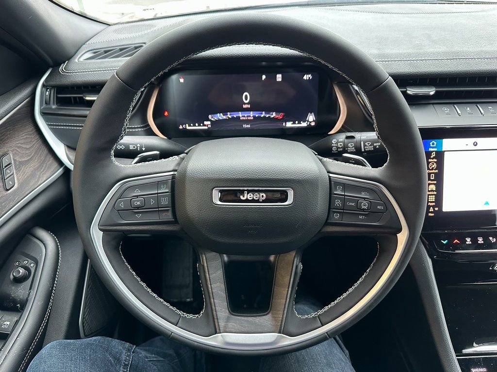 New 2026 Jeep Grand Cherokee Limited image 2