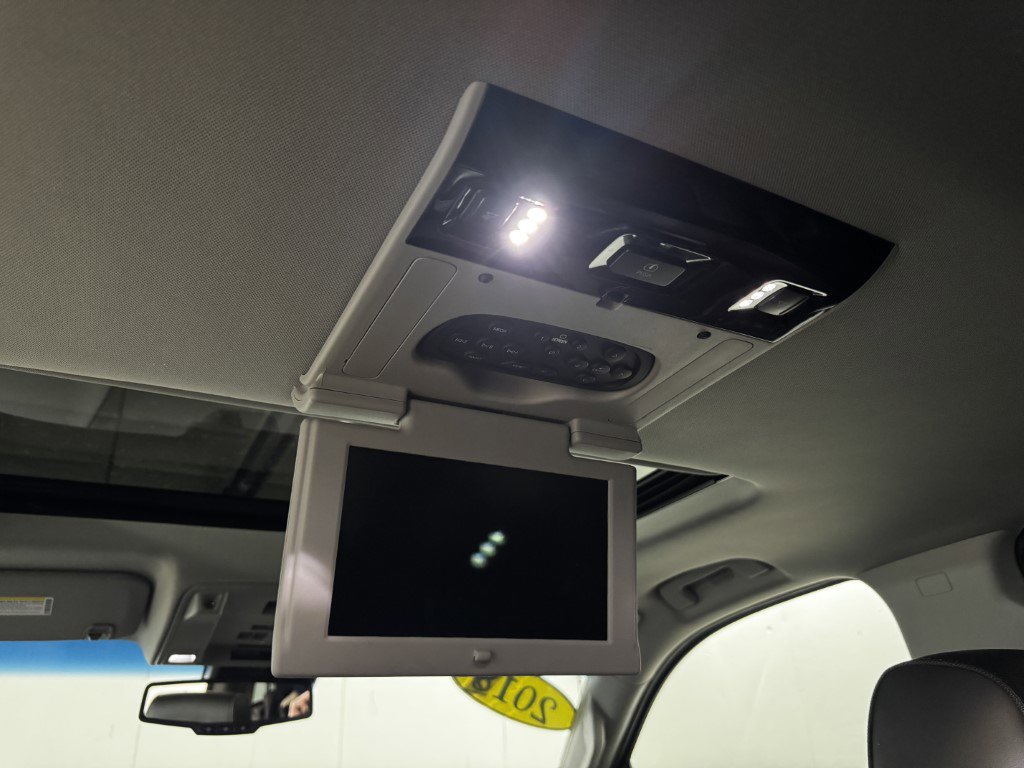 Used 2019 GMC Yukon Denali w/ Denali Ultimate Package image 62