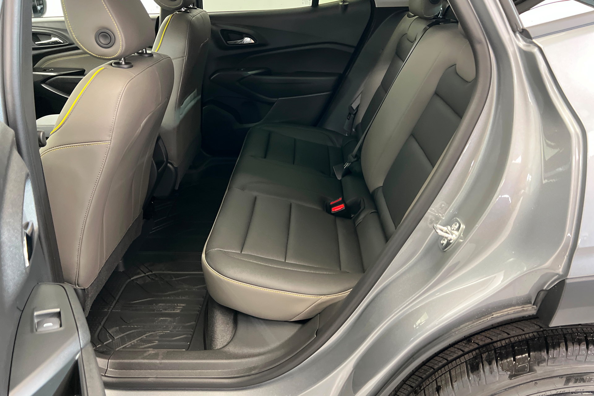 New 2026 Chevrolet Trax ACTIV w/ Driver Confidence Package FWD image 22